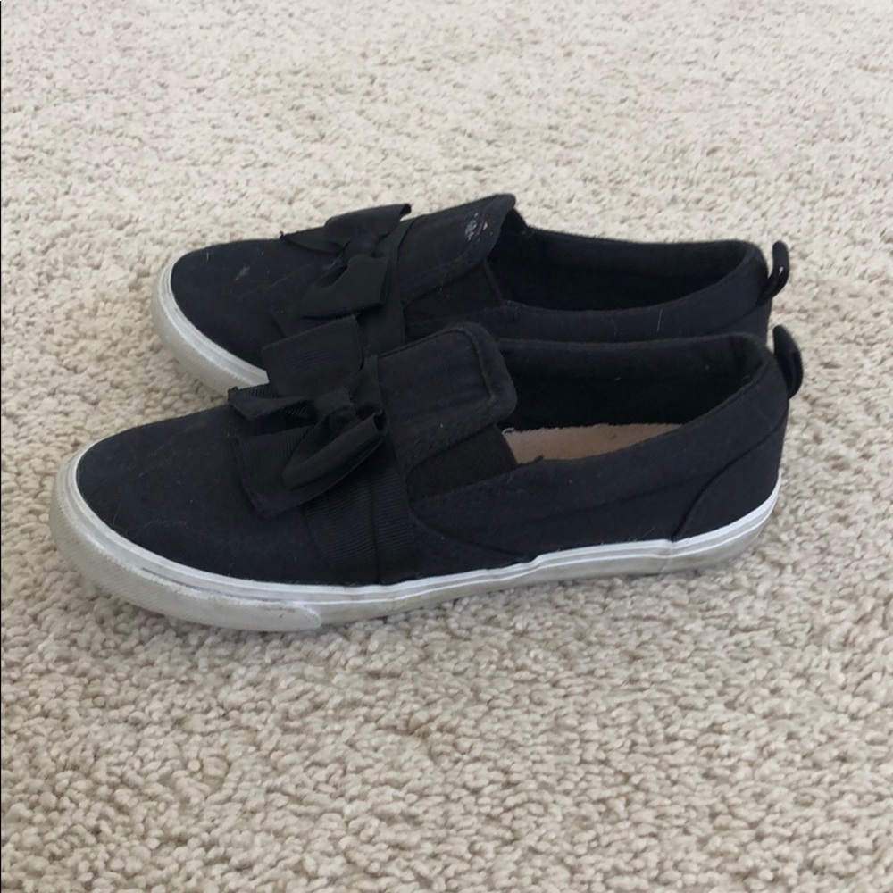 Worn - Picture 2 of 2